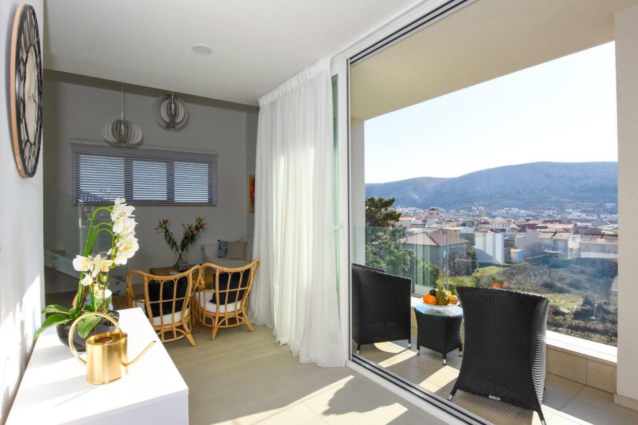 Apartments Villa Laura Pag Town Exteriér fotografie